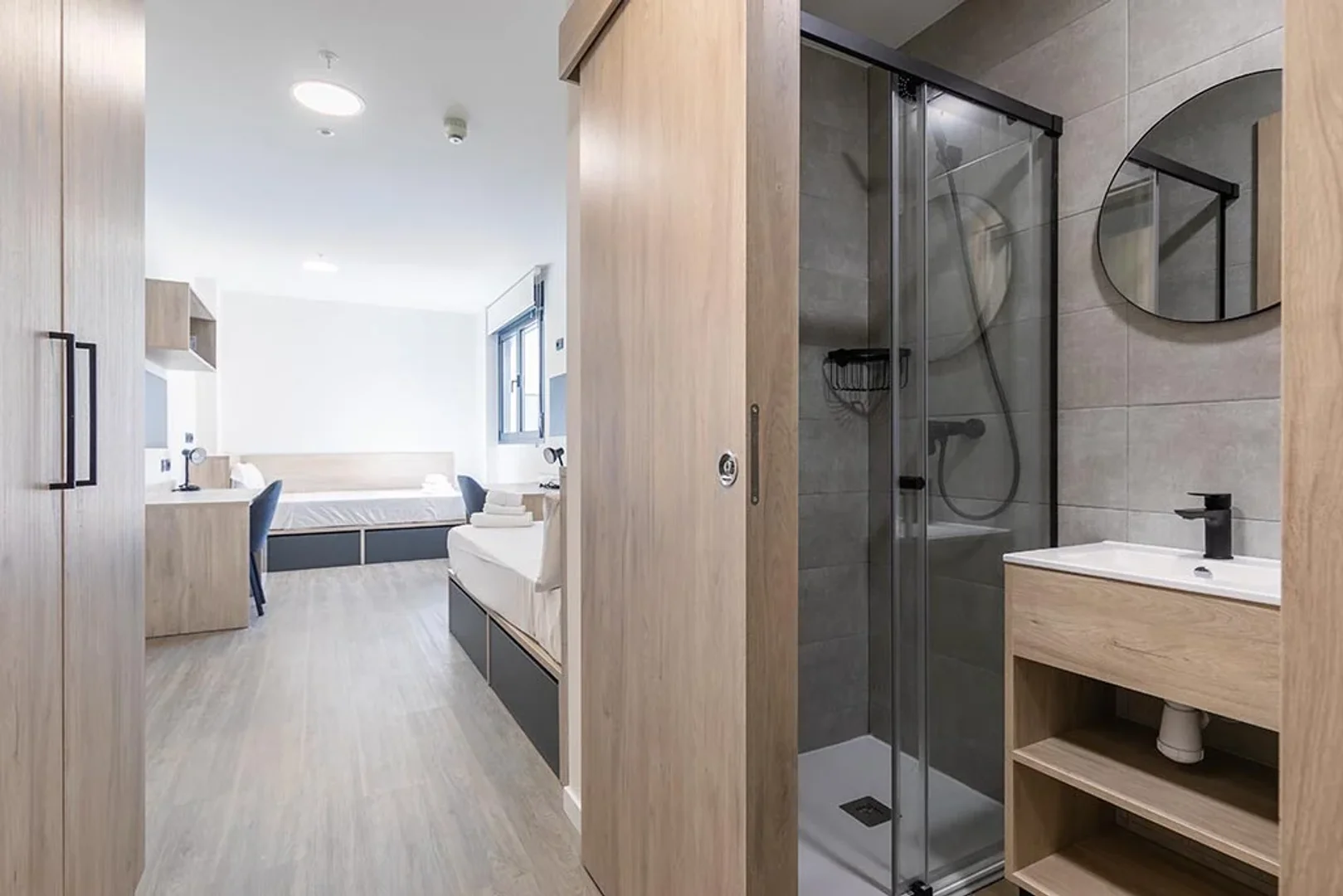 Habitación para estudiantes en  con modernas comodidades