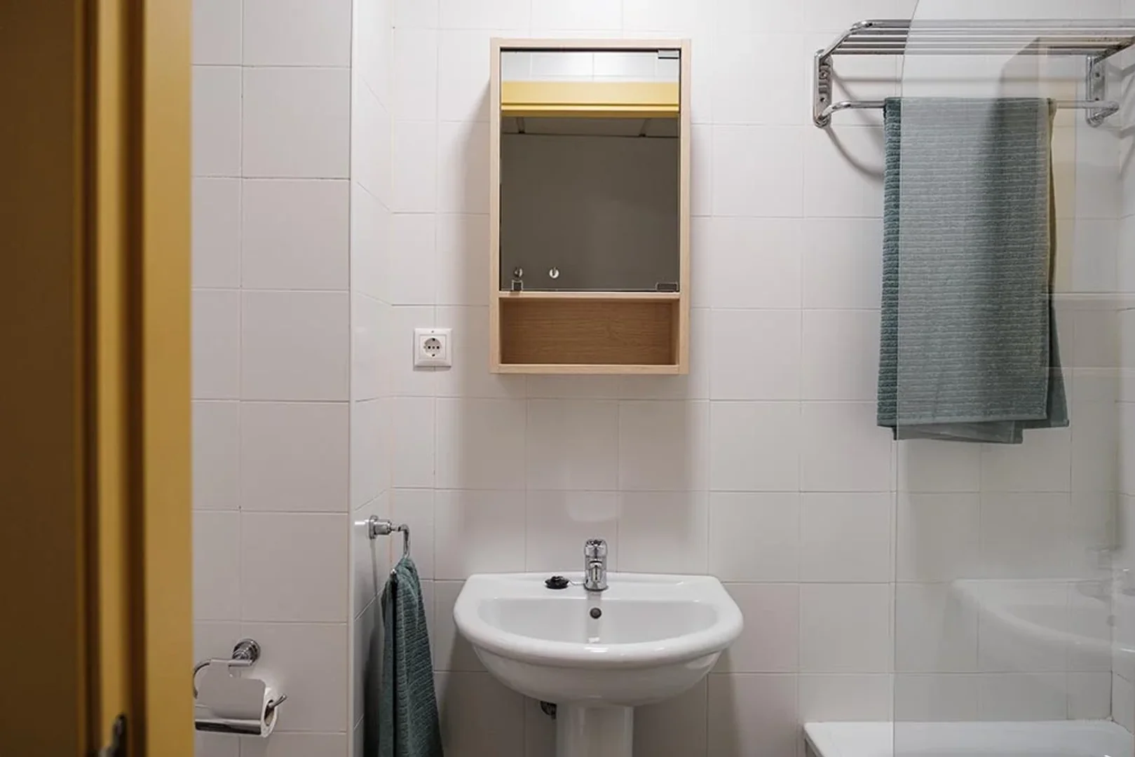 Chambre d'étudiant économique avec emplacement pratique dans 