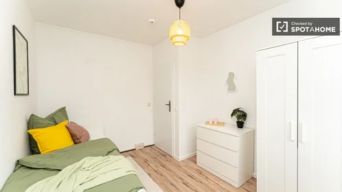 Privatzimmer in der Suhler Str., bild 5 von 19