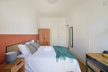 Private room at Marquês de Pombal - Avenida António Augusto de Aguiar, 3º E, image 41 of 43