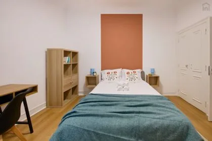 Private room at Marquês de Pombal - Avenida António Augusto de Aguiar, 3º E, image 40 of 41