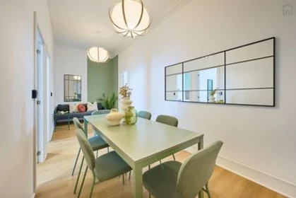 Private room at Marquês de Pombal - Avenida António Augusto de Aguiar, 3º E, image 14 of 41