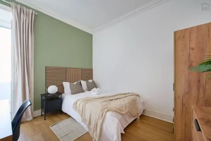Private room at Marquês de Pombal - Avenida António Augusto de Aguiar, 3º E, image 35 of 41