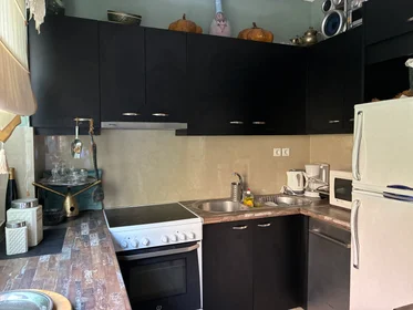 Quarto privado em Akrita Digeni 72a, Patra 264 42, Greece , Patras, , 264 42 Greece, imagem 20 de 30