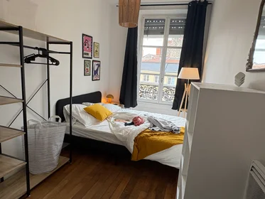 Quarto privado em 7 Place du Griffon, imagem 1 de 10