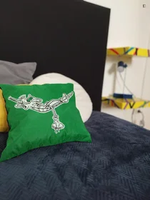 Zimmer mit Doppelbett zu vermieten {area}