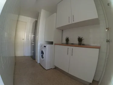 Privatzimmer in der Calle de Orense, bild 19 von 23