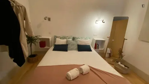 Alojamiento entero en Rua Pinto Bessa, imagen 1 de 10