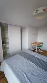 Privatzimmer in der Rue Roturier, bild 14 von 15