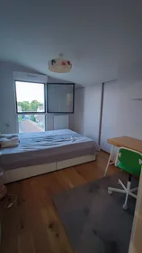 Privatzimmer in der Rue Roturier, bild 8 von 15