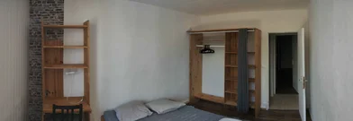 Privatzimmer in der Avenue de Thouars, bild 16 von 17