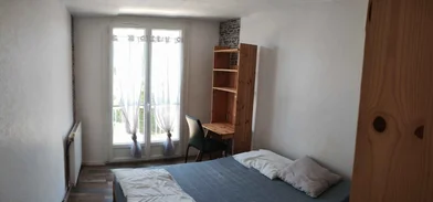 Privatzimmer in der Avenue de Thouars, bild 16 von 17