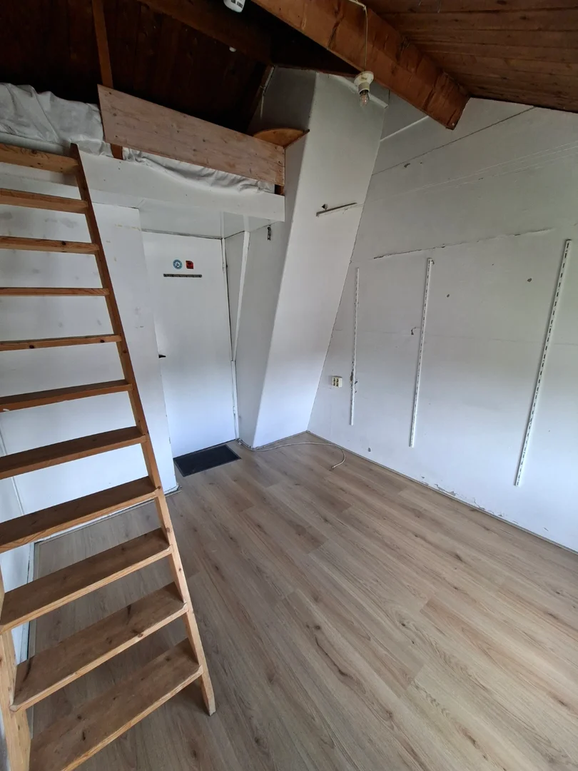 Chambre d'étudiant bon marché à proximité du campus dans 