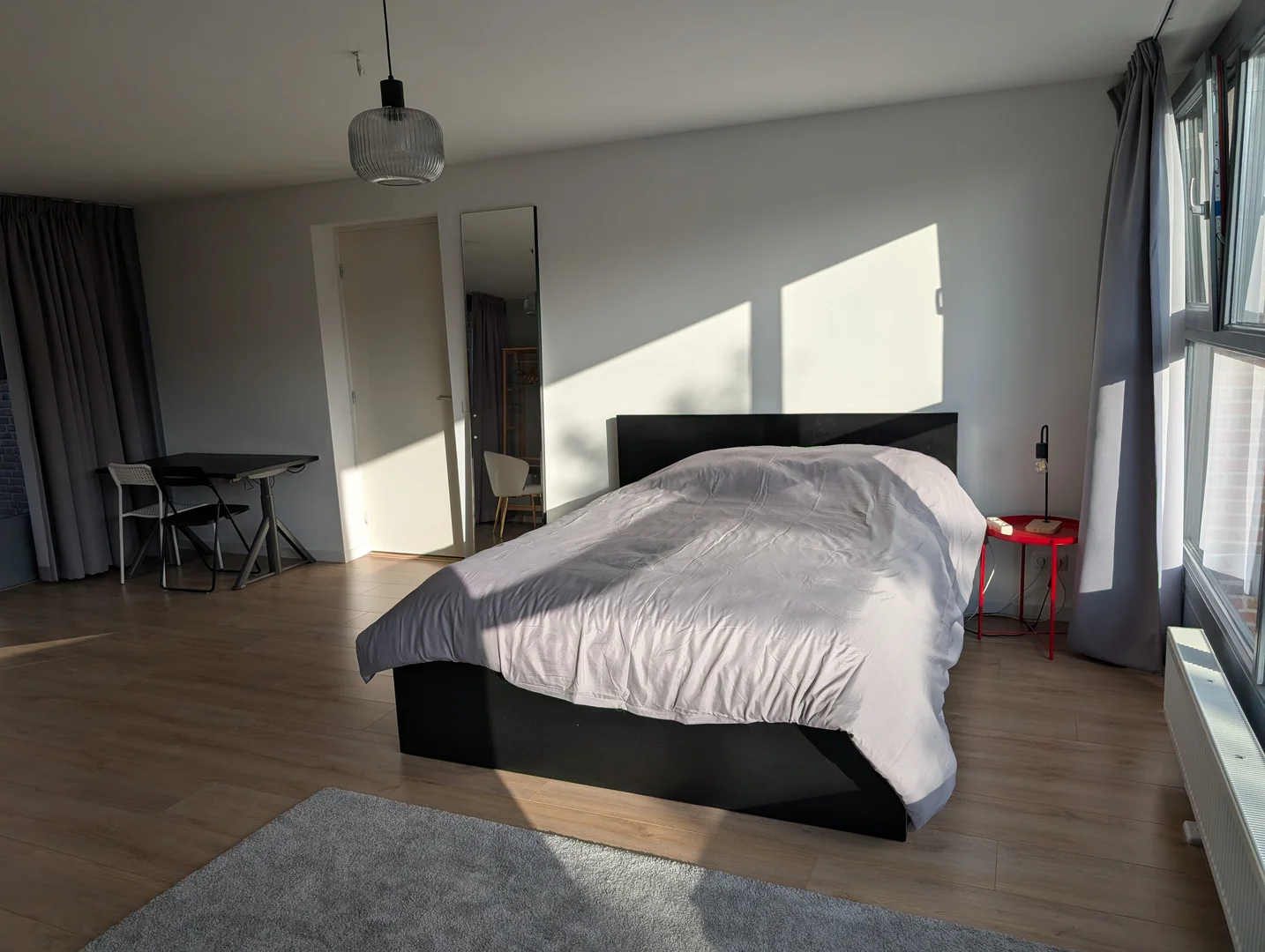 Budget-friendly student room close to campus in 