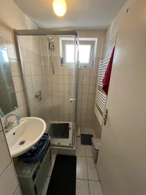 Entire apartment at van Slichtenhorststraat, image 1 of 8