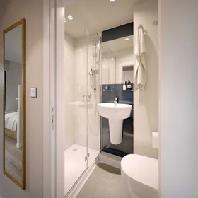 Chambre privée en résidence à 40 Mansfield Rd, Nottingham NG1 3GY, United Kingdom, image 8 de 23