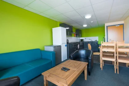 Private room in residence at London House, London Rd, Stoke-on-Trent ST4 1AB, United Kingdom, image 5 of 21