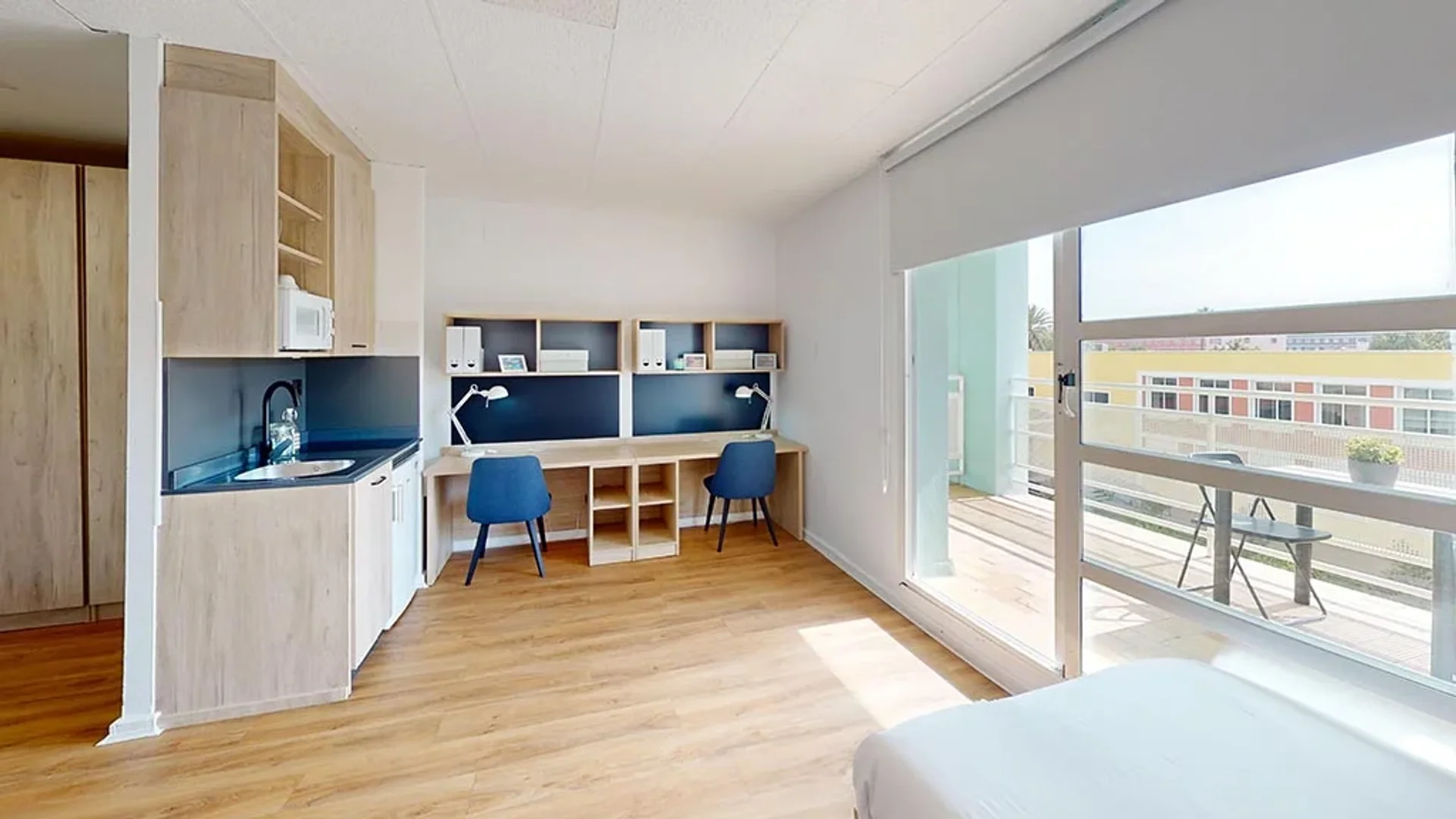 Chambre à louer dans un appartement d'étudiant à , entièrement meublée