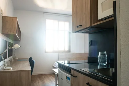 Shared room in residence at Calle Paraje de Paterna, 10, image 3 of 15