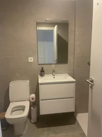 Apartamento inteiro em Avenida de las Universidades, imagem 6 de 13
