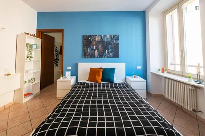 Quarto privado em Via Torquato Tasso, imagem 5 de 17