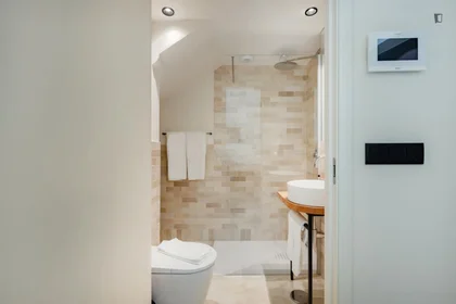 Logement entier à Rua de Santos Pousada, image 24 de 29