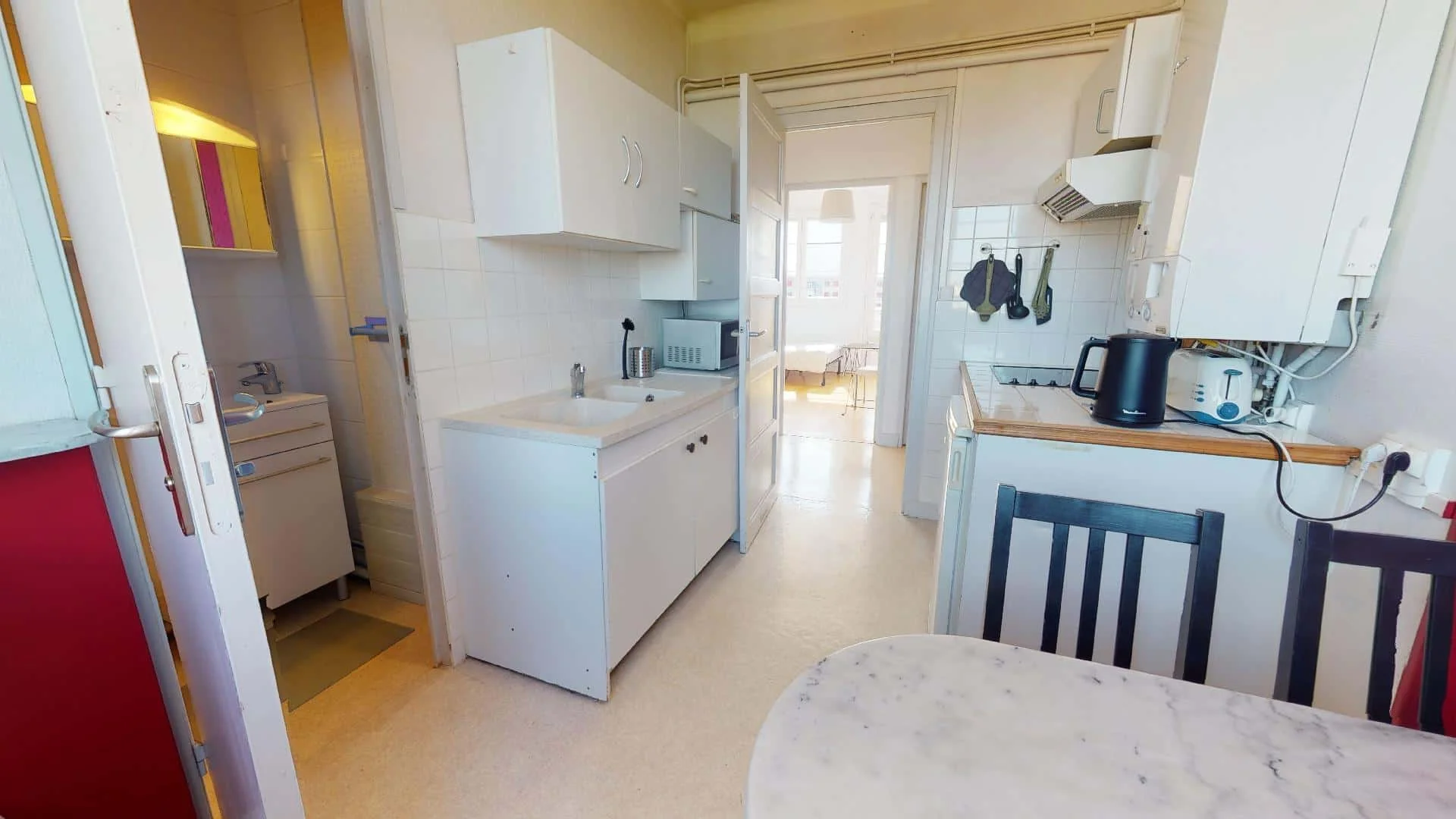 Habitación acogedora para estudiantes disponible en 