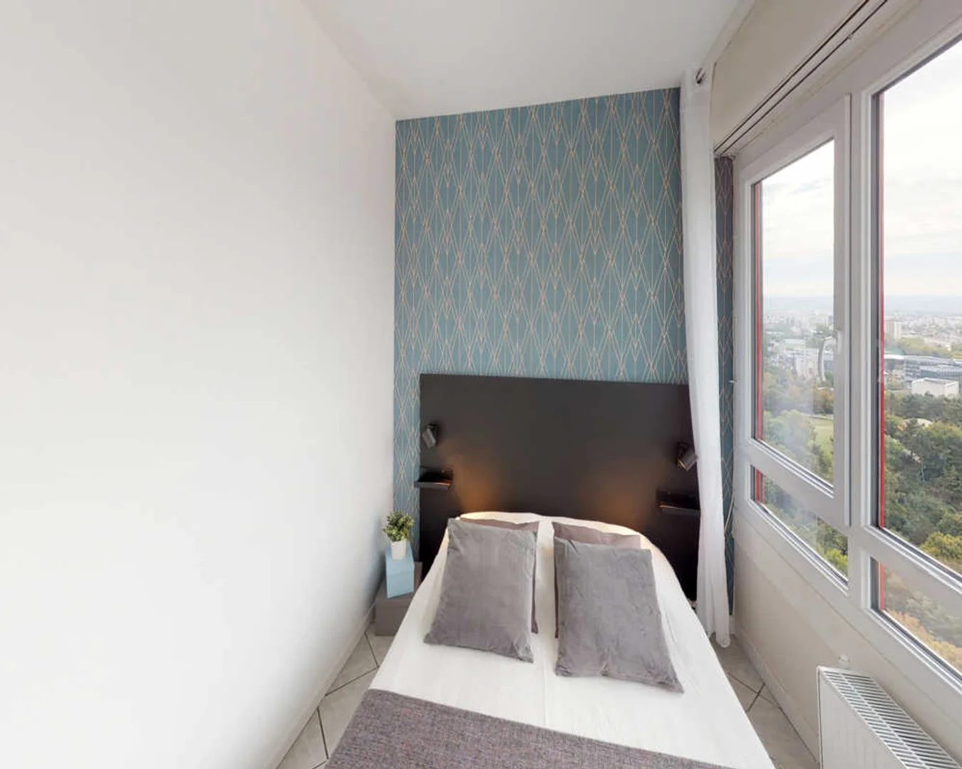 Habitación estudiantil económica con ubicación conveniente en 