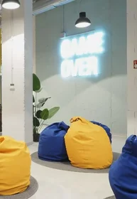 Mehrbettzimmer im Wohnheim in der Plaza Garellano 4, bild 13 von 16