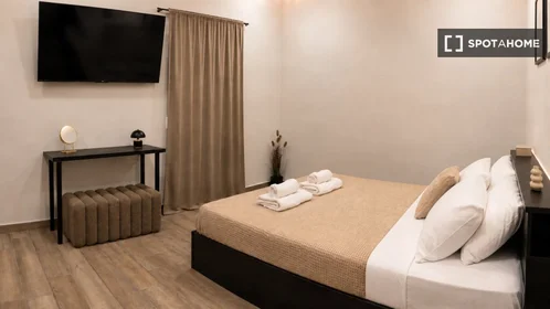 Logement entier à Petropoulakidon, image 12 de 19