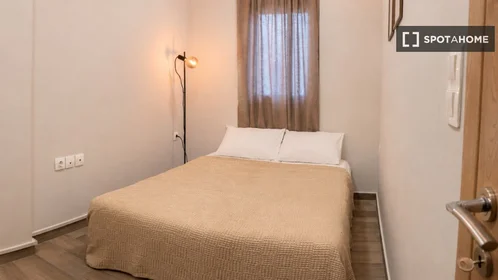 Logement entier à Petropoulakidon, image 19 de 19