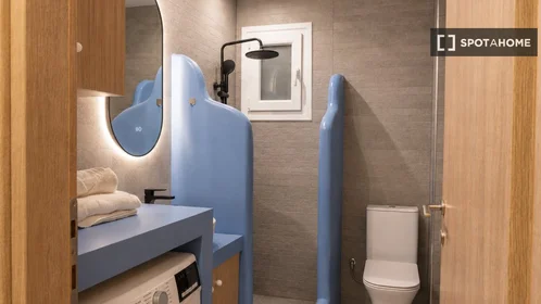 Logement entier à Petropoulakidon, image 4 de 19