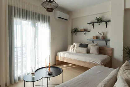 Logement entier à Rianou 7, image 2 de 38