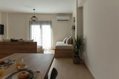 Logement entier à Rianou 7, image 3 de 38