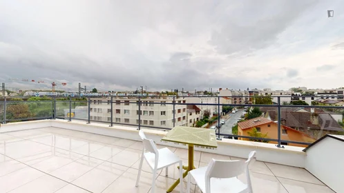 Prywatny pokój Rue Hoche, obraz 5 24
