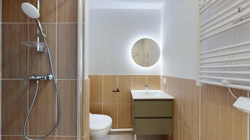 Privatzimmer in der Rue Hoche, bild 7 von 26