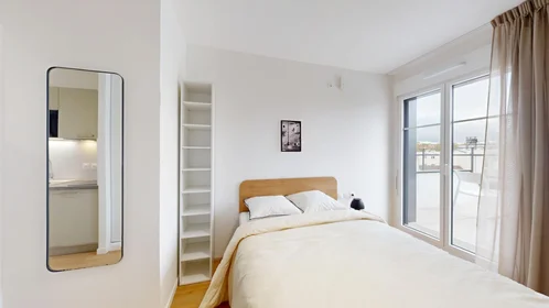 Privatzimmer in der Rue Hoche, bild 2 von 25