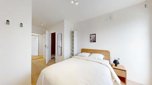 Privatzimmer in der Rue Hoche, bild 4 von 25