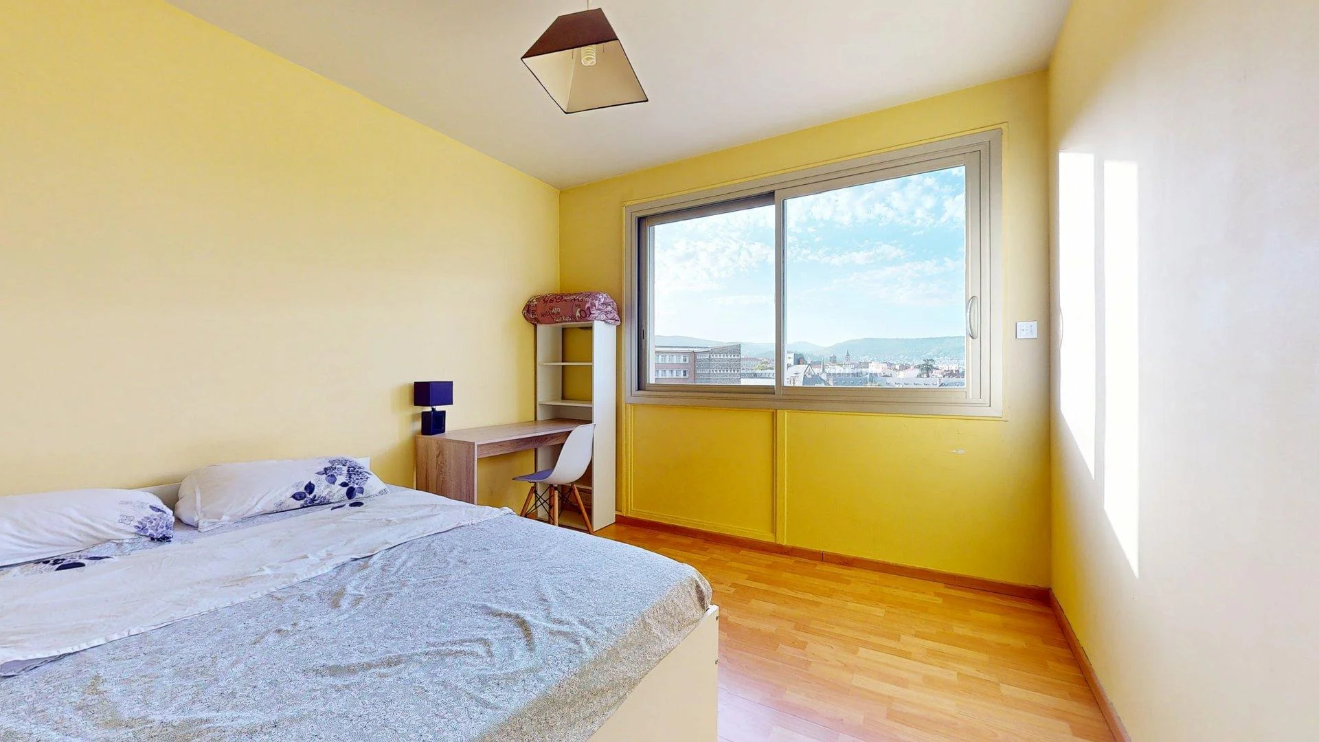 Preisgünstiges Studentenzimmer in günstiger Lage in