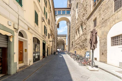 Appartamento intero in Via della Ninna, 1, 50122 Firenze FI, Italy, immagine 1 di 10