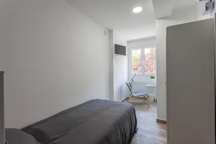 Privatzimmer in der Carrer de l'Explorador Andrés, bild 2 von 15