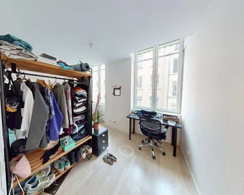 Chambre privée à place voltaire, image 3 de 13