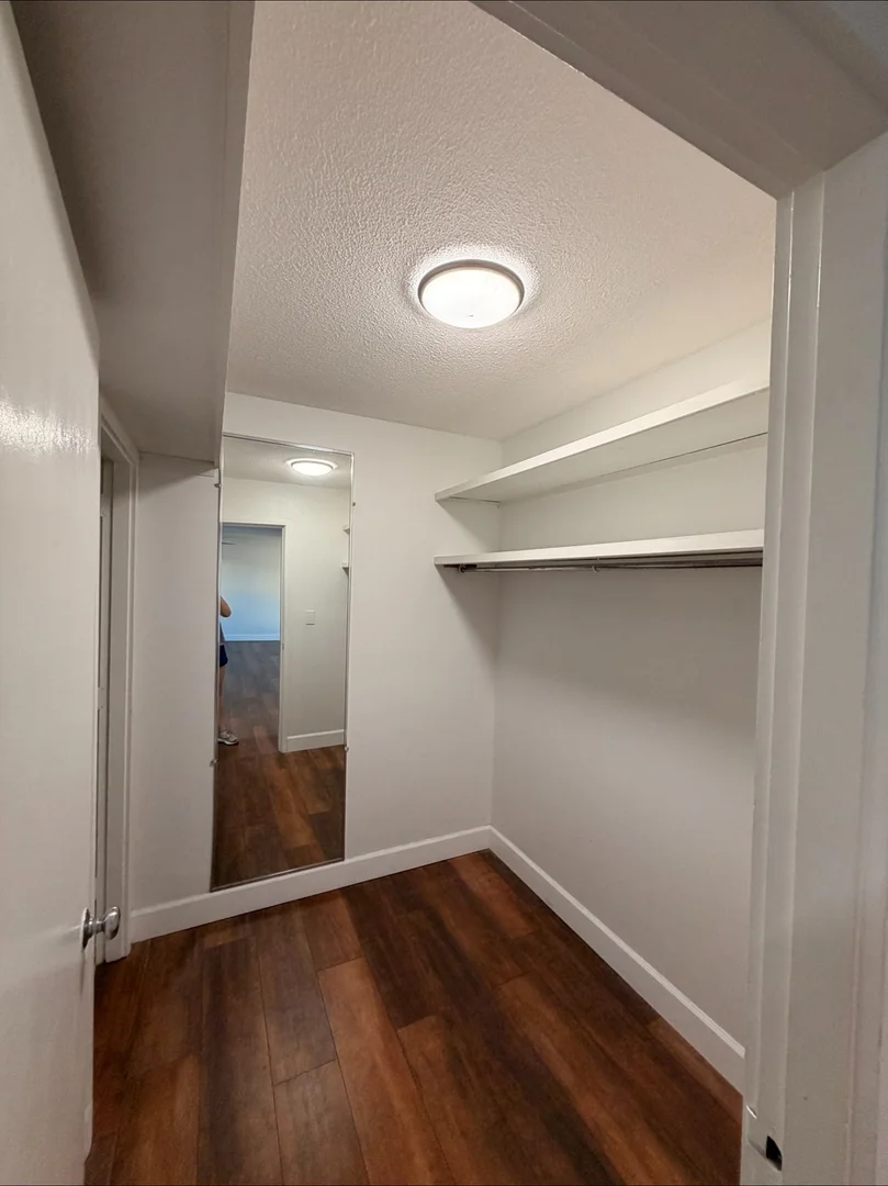 Convenient studio apartment for student living in 