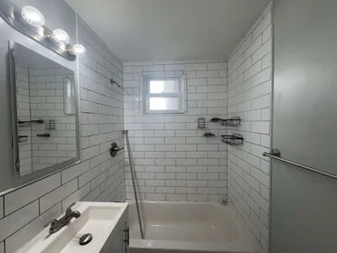 Logement entier en résidence à 3, Prescott St., Unit 1, East Boston, Boston, MA, 02128, image 11 de 21