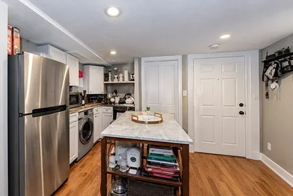 Logement entier en résidence à 50, Montgomery St., Unit 1, South End, Boston, MA, 02116, image 8 de 17