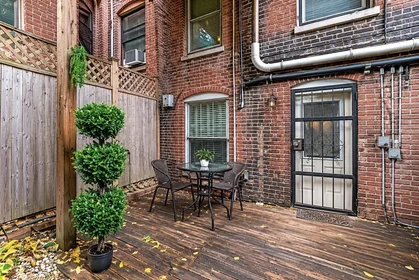 Logement entier en résidence à 50, Montgomery St., Unit 1, South End, Boston, MA, 02116, image 9 de 17