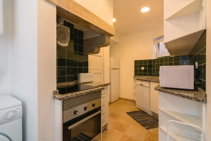 Habitación privada en Rua Lucinda do Carmo, imagen 14 de 31