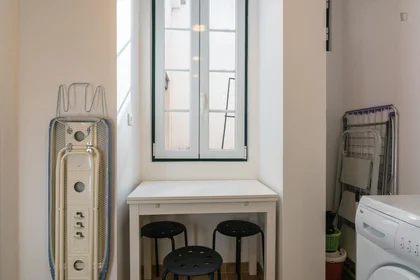 Habitación privada en Rua Lucinda do Carmo, imagen 18 de 31