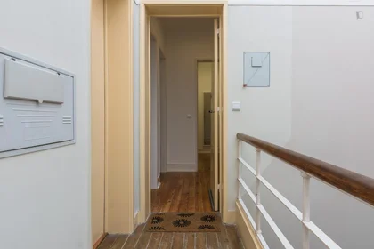 Habitación privada en Rua Lucinda do Carmo, imagen 25 de 31