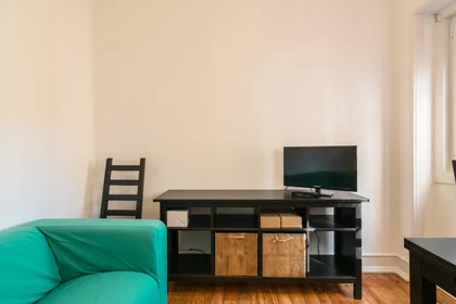 Habitación privada en Rua Lucinda do Carmo, imagen 10 de 31